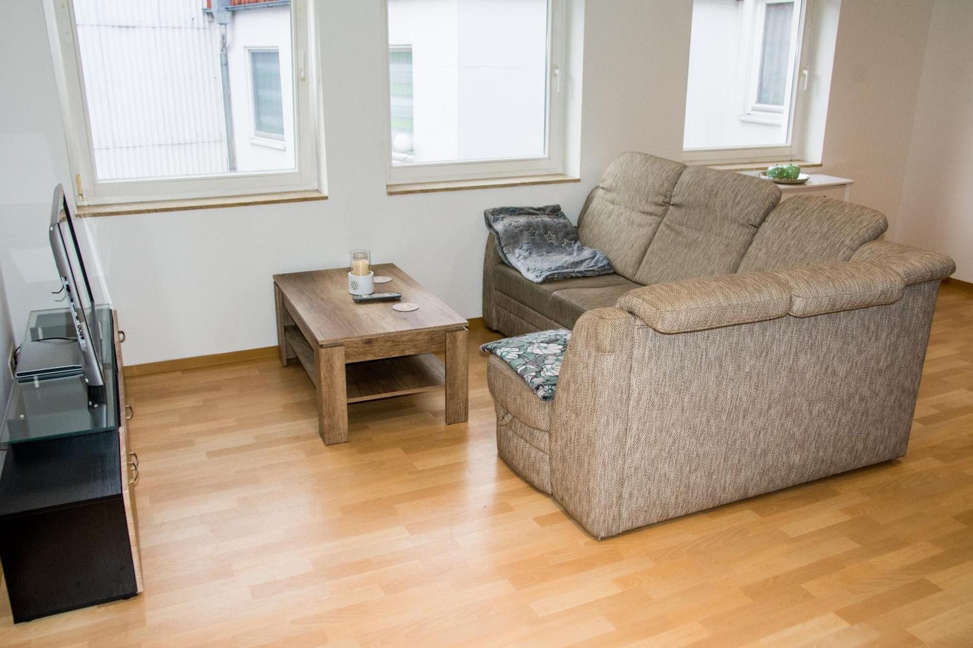 Schoene 2-Raum-Wohnung Im Zentrum Waltershausens Dış mekan fotoğraf